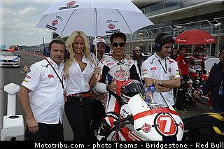 motogp_pitbabe_033_usa_austin_2013.jpg