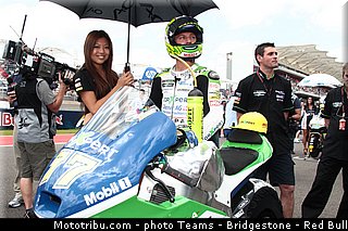 motogp_pitbabe_044_usa_austin_2013.jpg