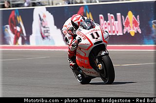 motogp_spies_001_usa_austin_2013.jpg