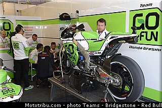 motogp_staring_013_usa_austin_2013.jpg