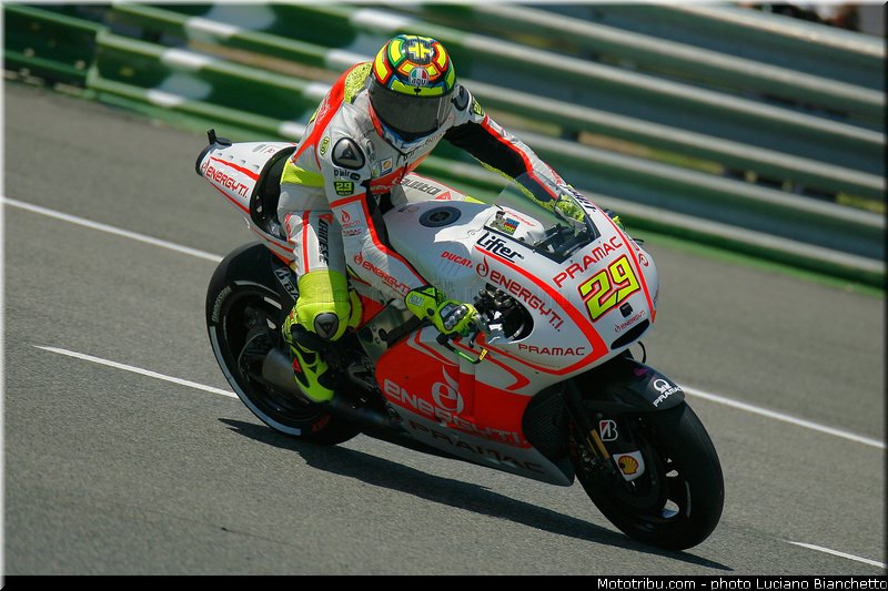 motogp_iannone_002_espagne_jerez_2013