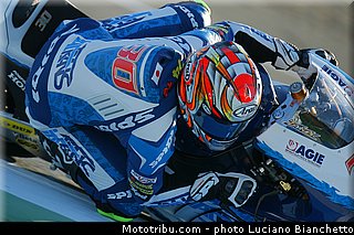 moto2_nakagami_007_espagne_jerez_2013.jpg