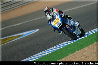 moto2_simon_001_espagne_jerez_2013.jpg