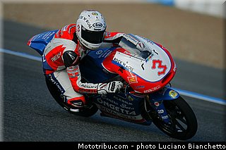 moto3_ferrari_001_espagne_jerez_2013.jpg
