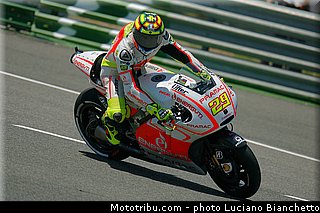 motogp_iannone_002_espagne_jerez_2013.jpg
