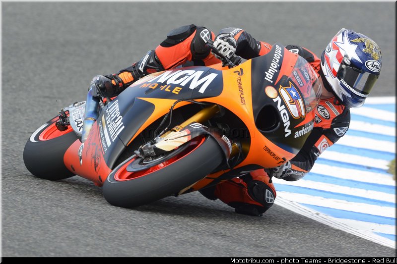 motogp_edwards_002_espagne_jerez_2013