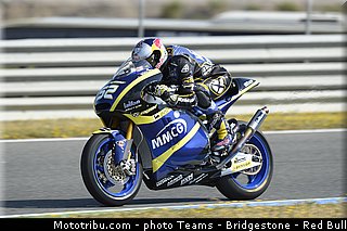moto2_kent_003_espagne_jerez_2013.jpg