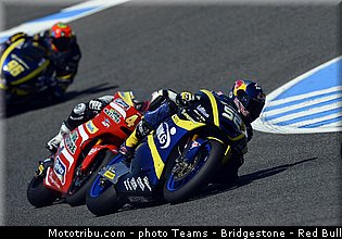 moto2_kent_012_espagne_jerez_2013.jpg