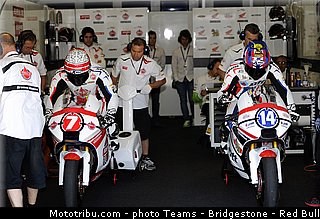 moto2_pradita_006_espagne_jerez_2013.jpg