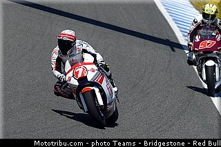 moto2_pradita_010_espagne_jerez_2013.jpg