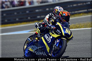 moto2_rossi_014_espagne_jerez_2013.jpg
