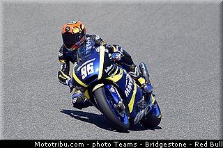 moto2_rossi_017_espagne_jerez_2013.jpg