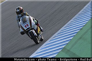 moto3_loi_003_espagne_jerez_2013.jpg