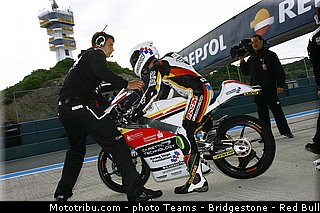 moto3_mcphee_001_espagne_jerez_2013.jpg