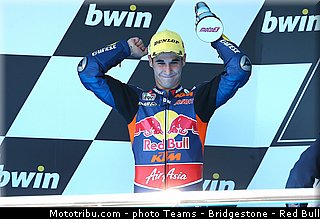 moto3_salom_005_espagne_jerez_2013.jpg