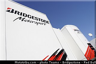 motogp_bridgestone_011_espagne_jerez_2013.jpg