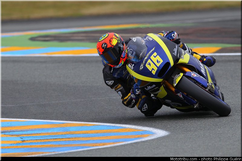 moto2_rossi_011_france_le_mans_2013