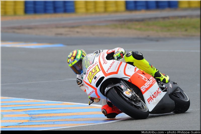 motogp_iannone_001_france_le_mans_2013