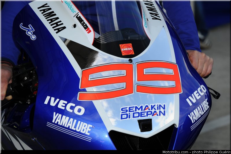 motogp_lorenzo_001_france_le_mans_2013
