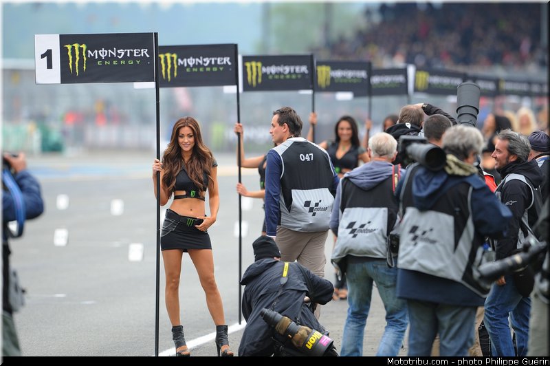 motogp_pitbabe_003_france_le_mans_2013