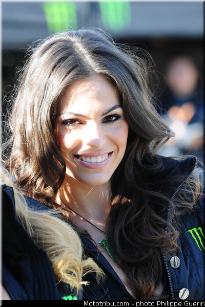 motogp_pitbabe_006_france_le_mans_2013