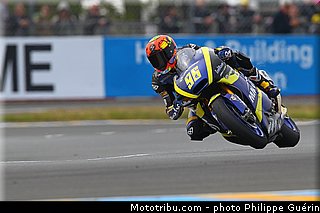 moto2_rossi_007_france_le_mans_2013.jpg