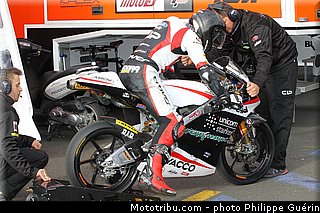 moto3_guevara_002_france_le_mans_2013.jpg