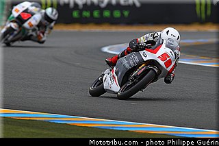 moto3_guevara_004_france_le_mans_2013.jpg