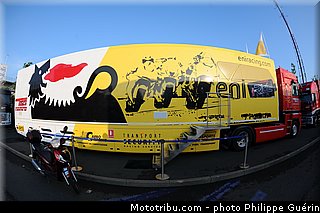 motogp_ambiance_006_france_le_mans_2013.jpg