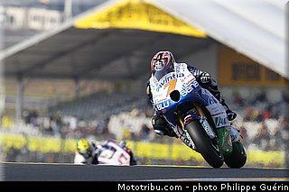 motogp_aoyama_001_france_le_mans_2013.jpg