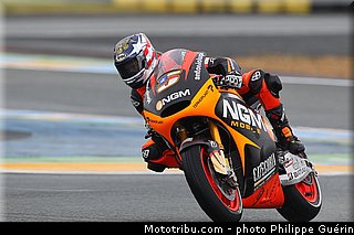 motogp_edwards_006_france_le_mans_2013.jpg