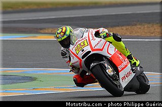 motogp_iannone_004_france_le_mans_2013.jpg