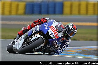 motogp_lorenzo_011_france_le_mans_2013.jpg