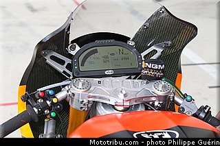 motogp_paddock_020_france_le_mans_2013.jpg