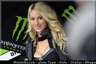 monster_girl_motogp_2013_france_le_mans_079.jpg
