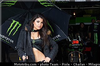 monster_girl_motogp_2013_france_le_mans_085.jpg