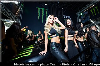 monster_girl_motogp_2013_france_le_mans_090.jpg