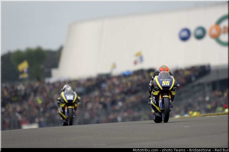 moto2_rossi_007_france_le_mans_2013