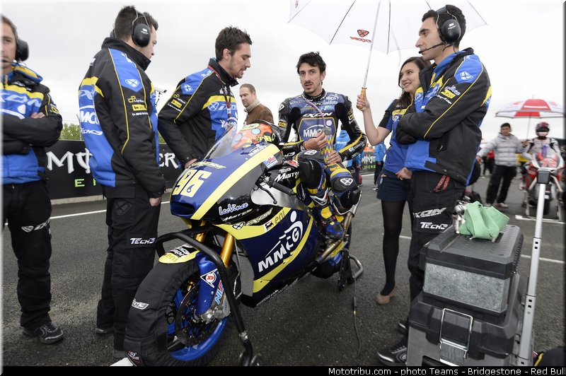 moto2_rossi_008_france_le_mans_2013