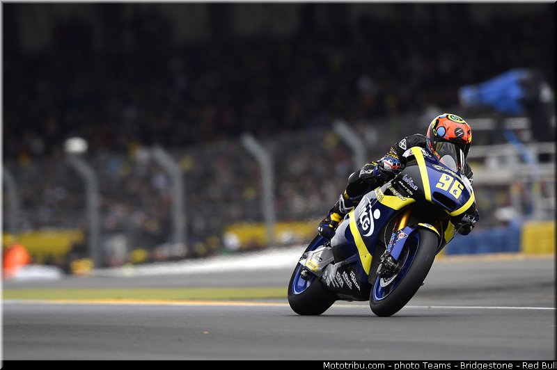 moto2_rossi_009_france_le_mans_2013