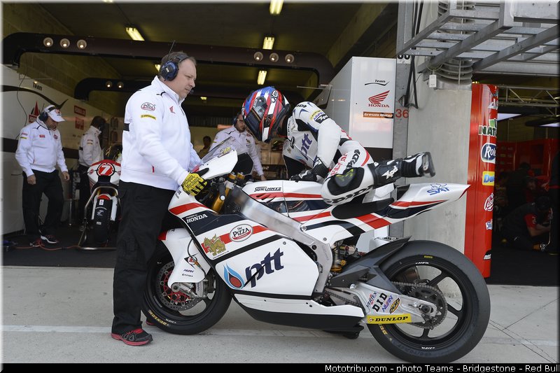 moto2_wilairot_006_france_le_mans_2013