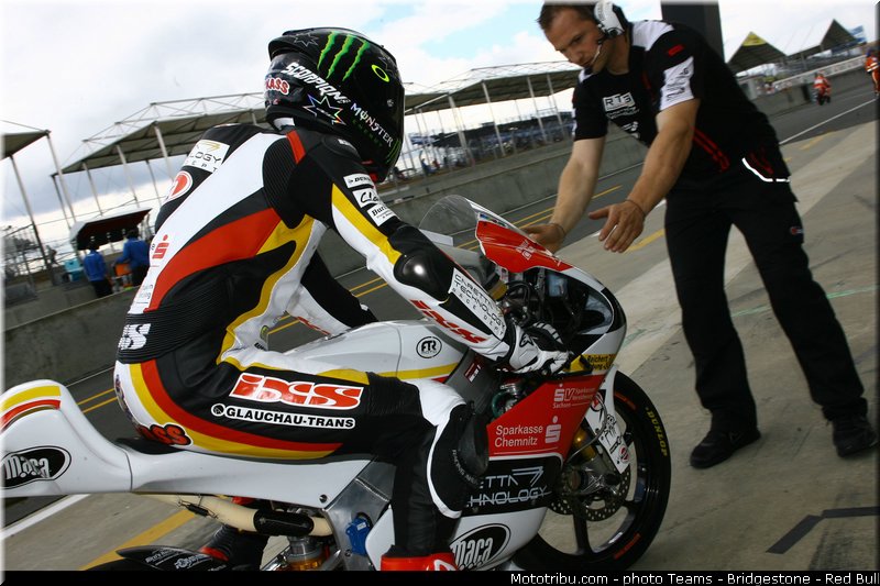 moto3_miller_003_france_le_mans_2013