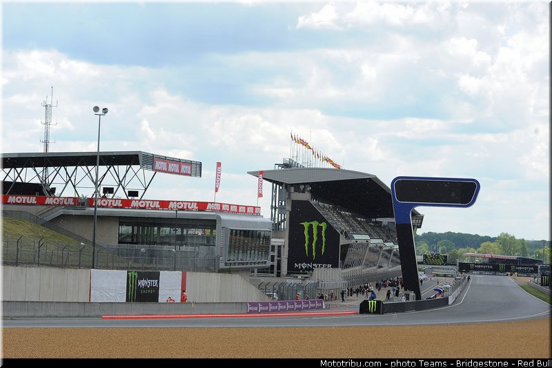motogp_ambiance_010_france_le_mans_2013