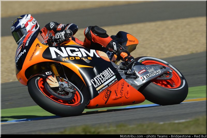 motogp_edwards_001_france_le_mans_2013