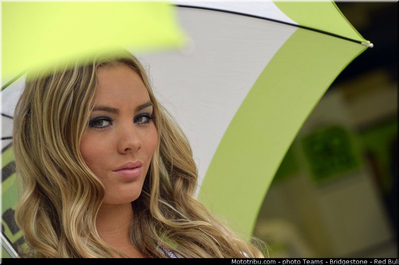 motogp_pitbabe_026_france_le_mans_2013