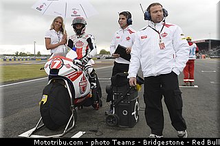 moto2_pradita_010_france_le_mans_2013.jpg