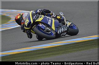 moto2_rossi_004_france_le_mans_2013.jpg