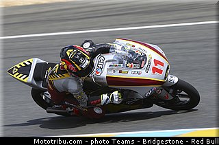 moto3_loi_001_france_le_mans_2013.jpg