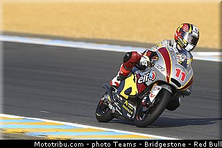 moto3_loi_003_france_le_mans_2013.jpg