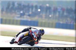 moto3_salom_001_france_le_mans_2013.jpg